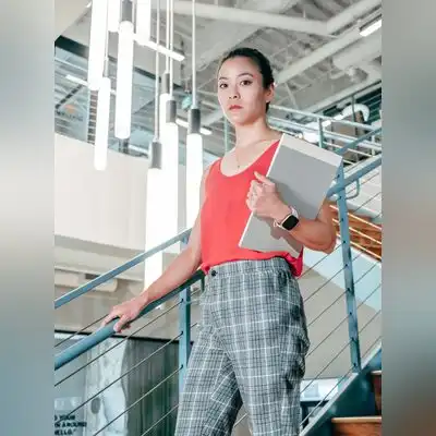 邬茜梦
